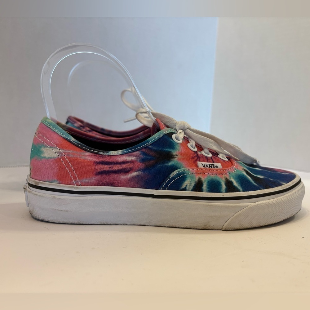 Vans tie-dye multicolored canvas sneakers size 6.5